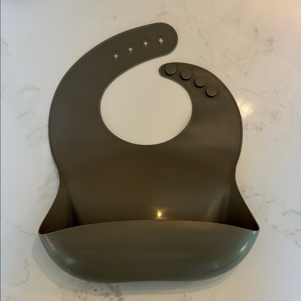 Mushie Silver Sage Silicone Baby Bib